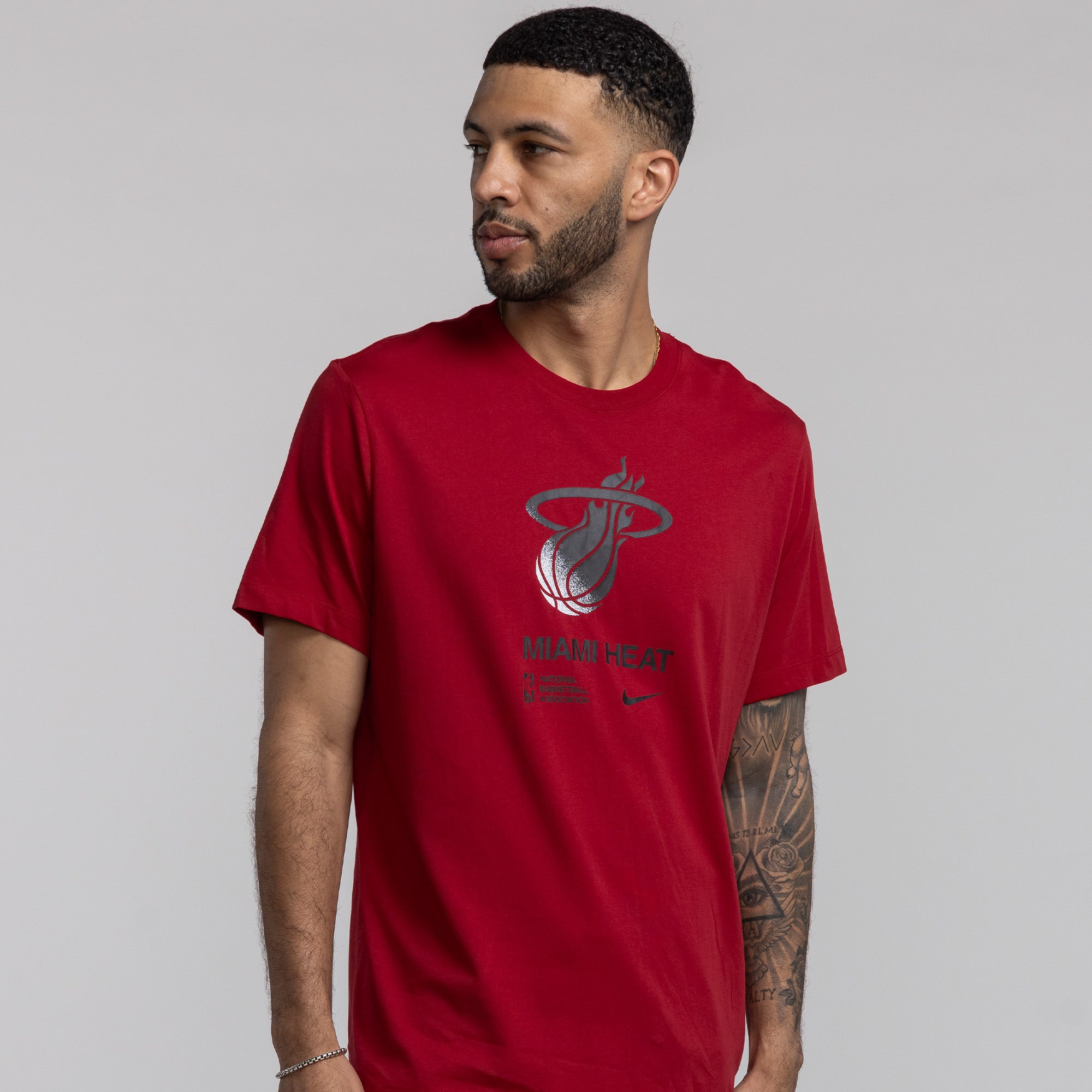 Nike Miami HEAT MVMT Tee Unisex Tee Nike   