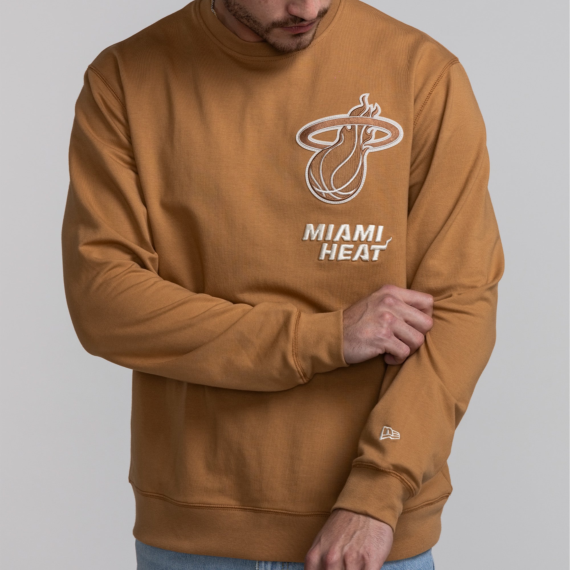 New Era Miami HEAT Tan Crewneck Men's Crewneck Sweater New Era   