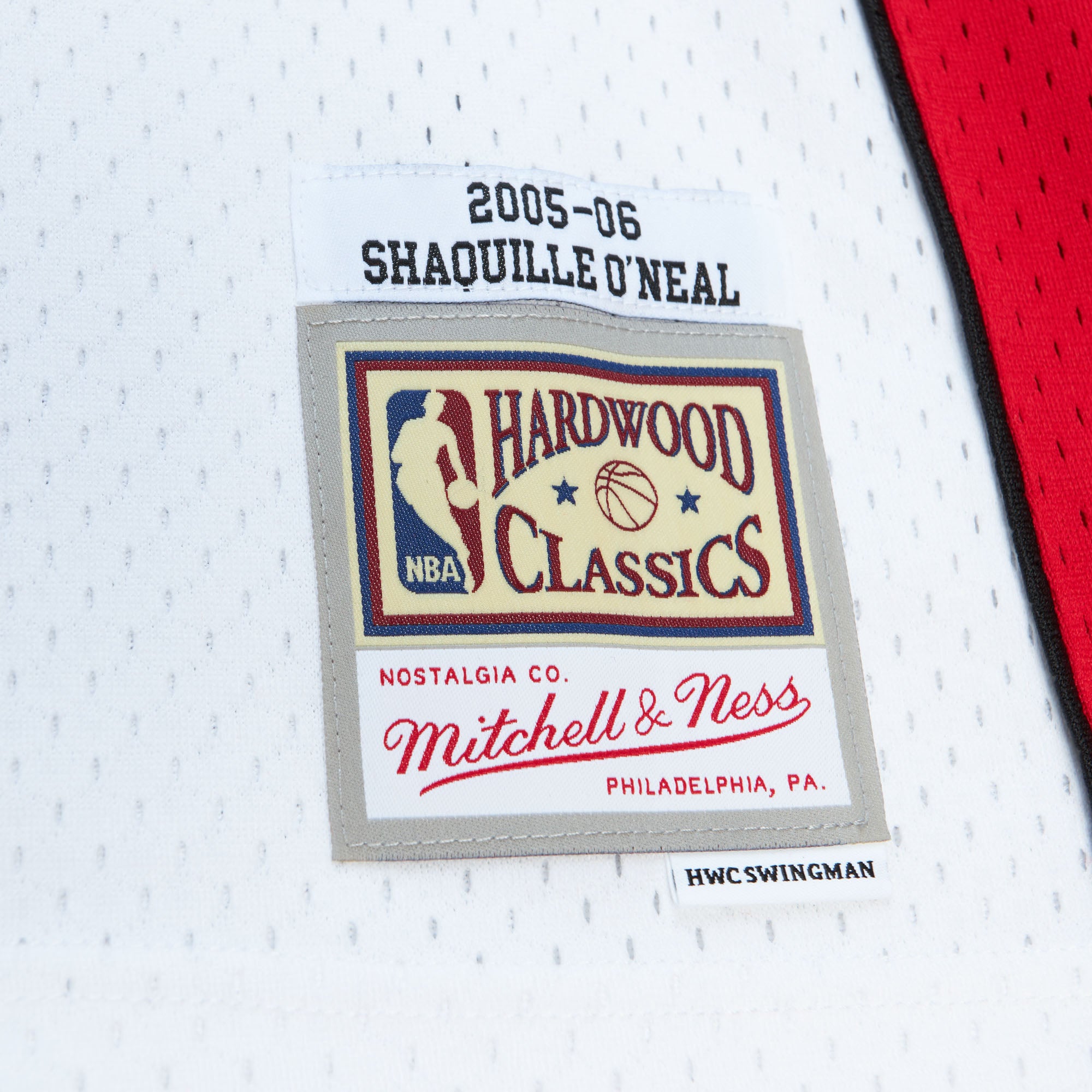 Shaquille O'Neal Mitchell & Ness Miami HEAT 2005-06 White Swingman Jersey Men's Jersey Mitchell & Ness   