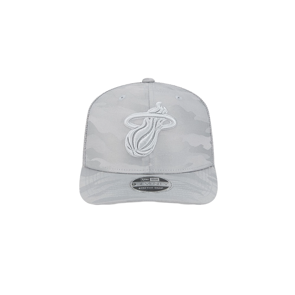 New Era Miami HEAT Grey Camo Trucker Snapback UNISEXCAPS NEW ERA   