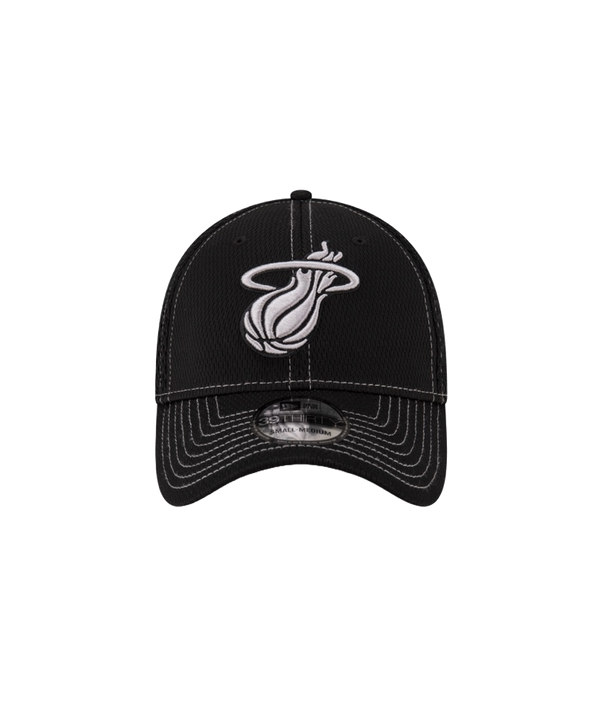 New Era Miami HEAT Game Day Flex Fit Hat Unisex Caps New Era   