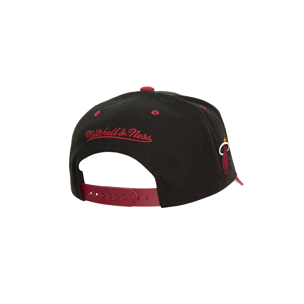 Mitchell & Ness Miami HEAT Sweep Pro Snapback Unisex Caps Mitchell & Ness   