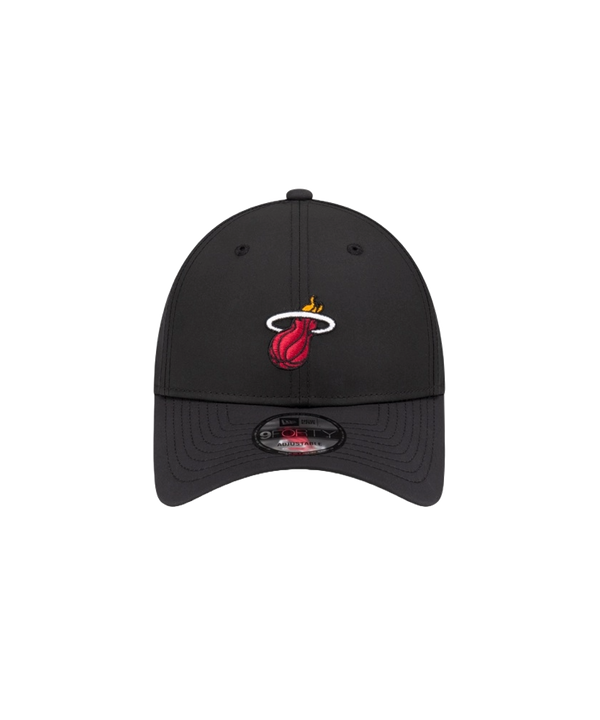 Court Culture Logo Mesh Hat UNISEXCAPS NEW ERA   