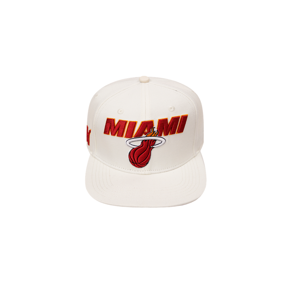 Pro Standard Miami HEAT Retro Logo Snapback Unisex Caps Pro Standard   