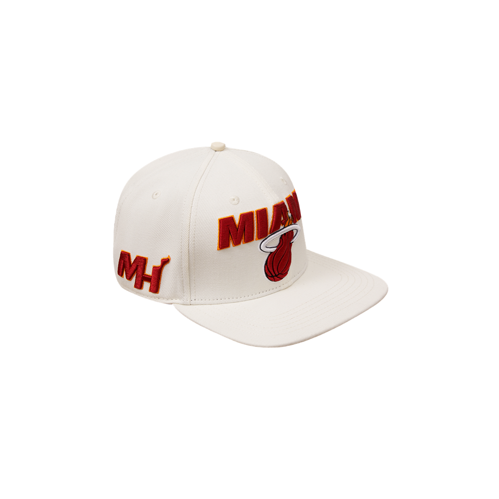 Pro Standard Miami HEAT Retro Logo Snapback Unisex Caps Pro Standard   