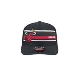 New Era Miami HEAT Stripe Trucker Stretch Snapback - 1