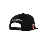 Mitchell & Ness Miami HEAT Wade Signature Snapback - 2