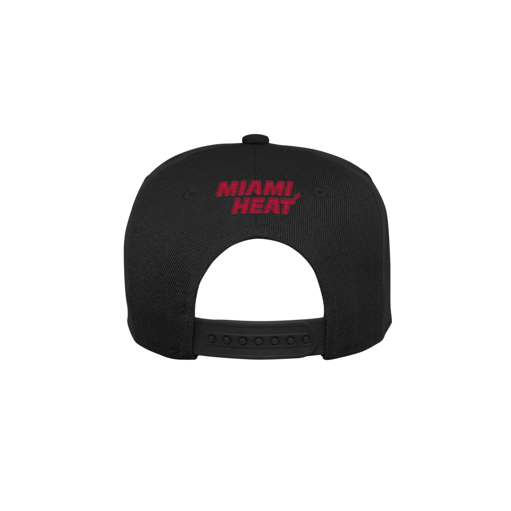 Miami HEAT Flatbrim Logo Youth Snapback Youth Hat Outerstuff   